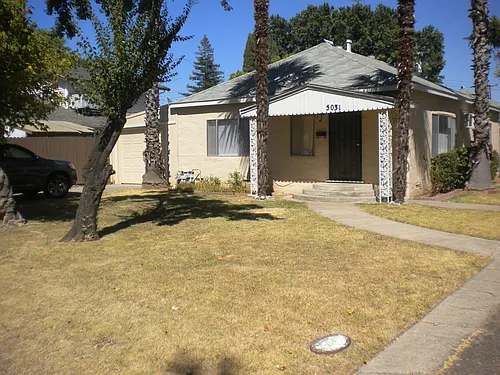 Duplex Photo 1