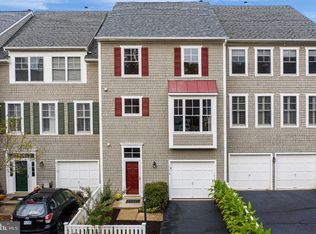 11119 Little Compton Dr, Reston, VA 20191