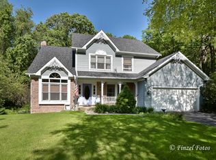 1511 Berltsum Dr, Woodstock, IL 60098