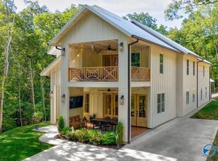 168 Andrew Rd, Owens X Rds, AL 35763