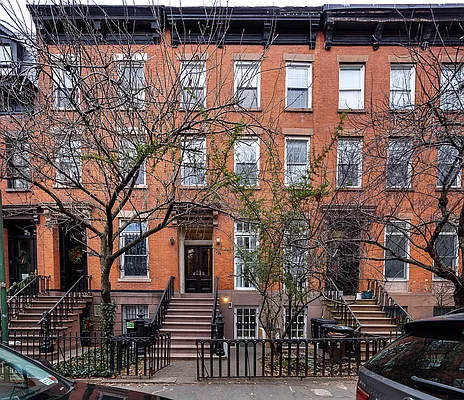 Rented by Compass | media 26