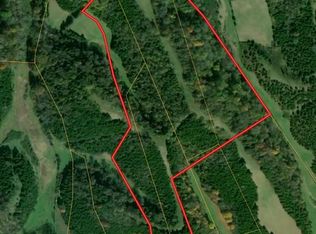 Aladdin Dr, Cedar Bluff, VA 24609