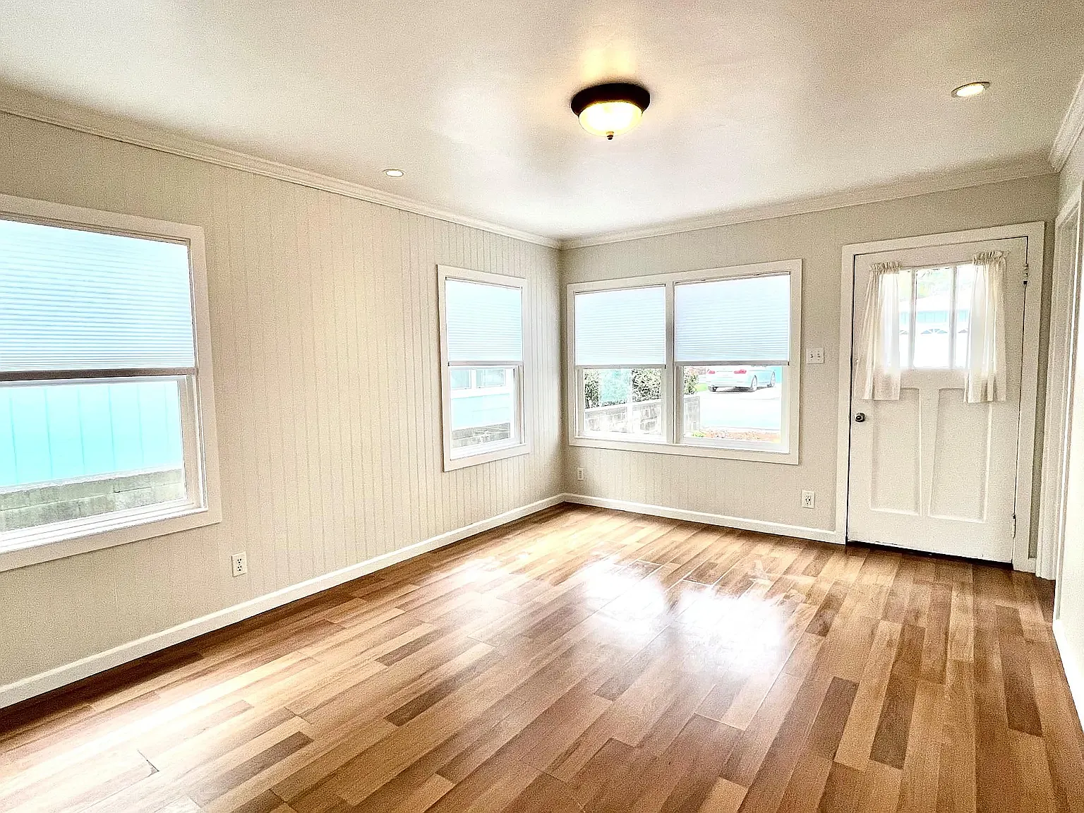 1 bed, 528 sqft, $3,400 — Photo 3