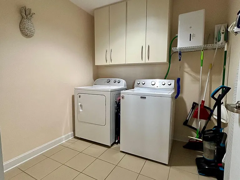 2060 Beach Blvd #901 — Photo 18