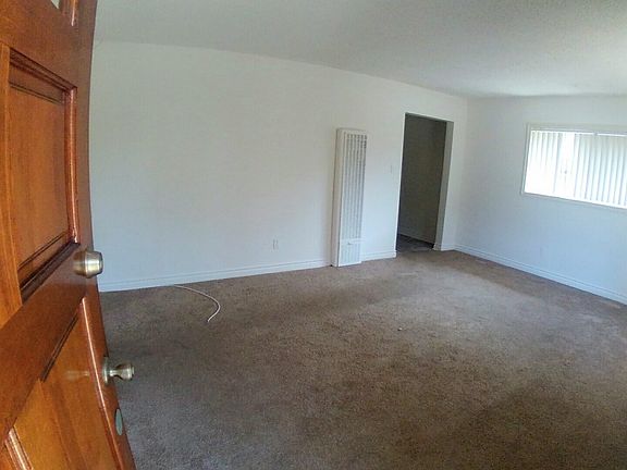 2nd image of 3239 W 190th St APT A