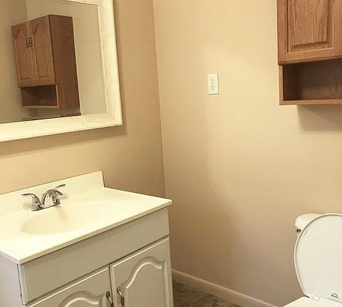 Bathroom 2 