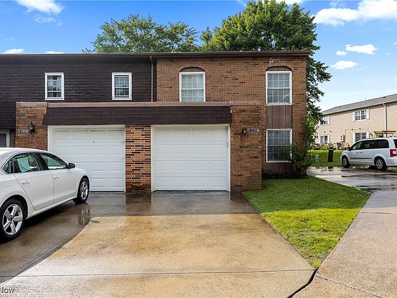 2nd image of 13958 Oakbrook Dr #3958