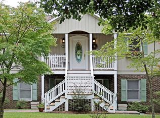 533 Hughes Rd, Hampstead, NC 28443