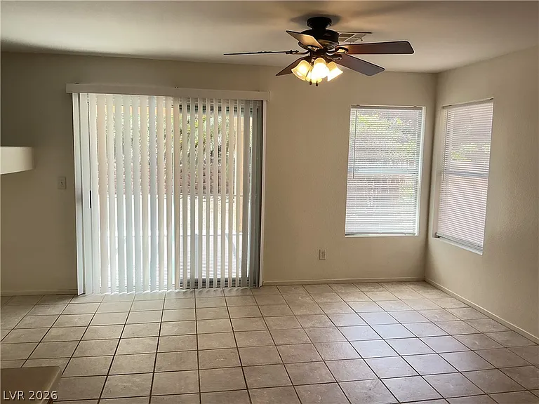 1301 Dream Bridge Dr — Photo 7