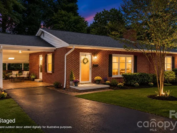 102 Ann St, Morganton, NC 28655