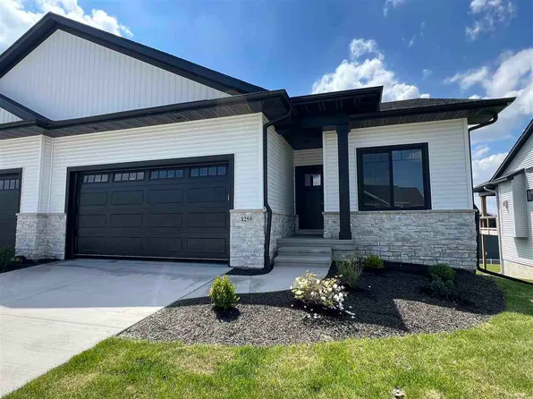 1255 Berkshire Ln, North Liberty, IA 52317