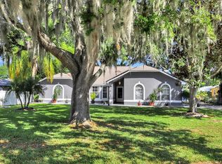 24 Cypress Ave, Saint Cloud, FL 34769