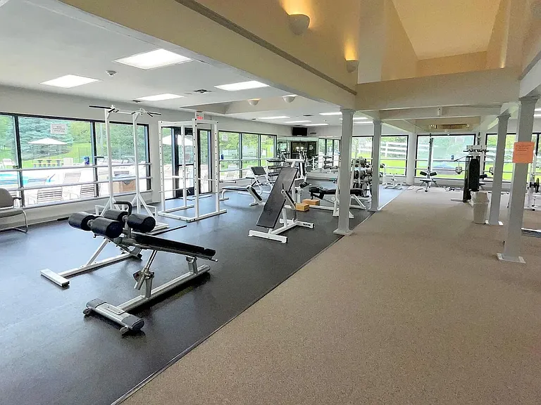 232 Macandrews Way — Photo 14