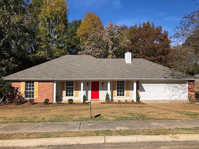 1st image of 1024 N Azalea Dr