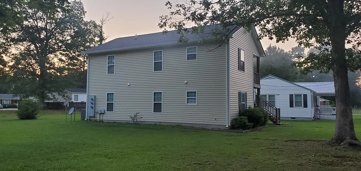 Building Photo - 710 S Orange St