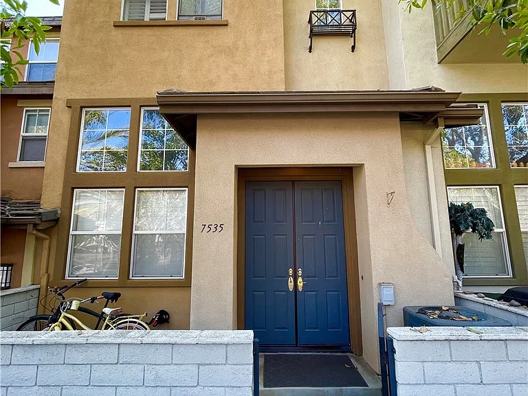 7535 Quiet Cove Cir — Photo 2