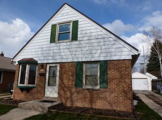 4832 W Fillmore Dr, Milwaukee, WI 53219