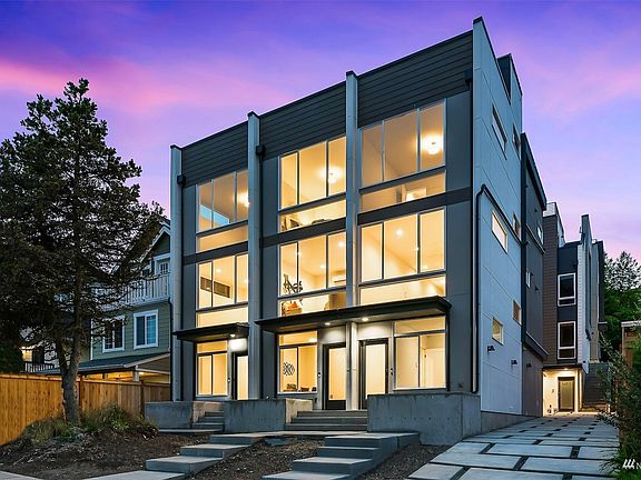 2nd image of 3411 A 23rd Avenue W