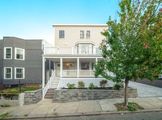 17 Bond St #1, Somerville, MA 02145