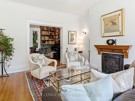 4th image of 14 Lyall Ave