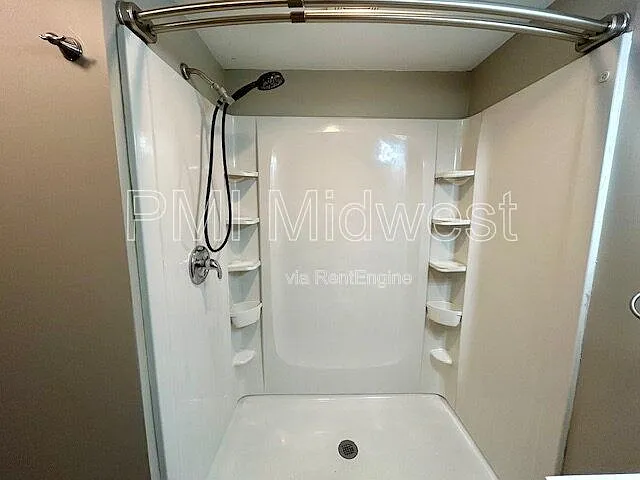 1408 Holland St #A — Photo 11
