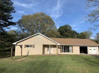 553 Harts Bridge Rd, Jackson, TN 38301