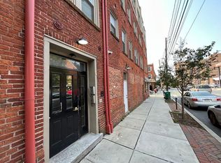 6 E Walnut St APT 3A, Lancaster, PA 17602