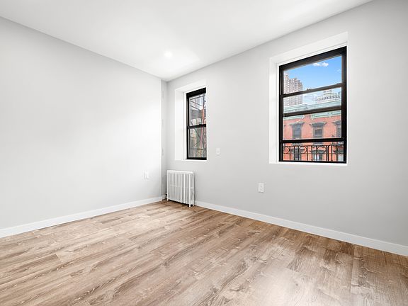 4th image of 437 W 46th St APT 3FE