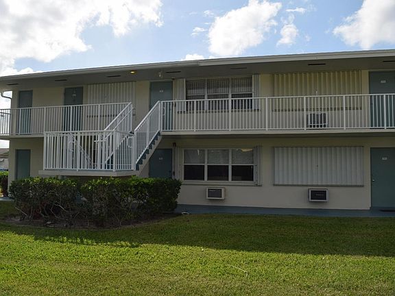 2nd image of 200 Horizons W APT 111