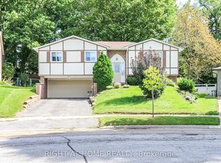 10 Campfire Ct, Barrie, ON L4M5G9