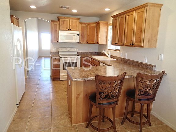 5th image of 3337 Zion Ct