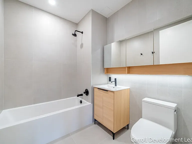 931 Carroll St #1305 — Photo 10