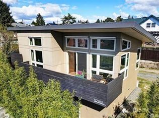 8218 2nd Avenue NE #B, Seattle, WA