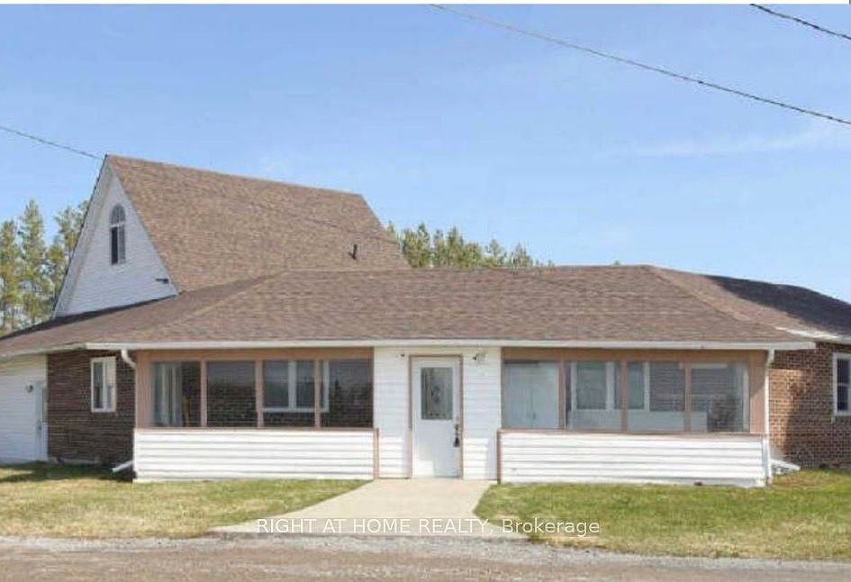 1st image of 21025 Lake Ridge Rd