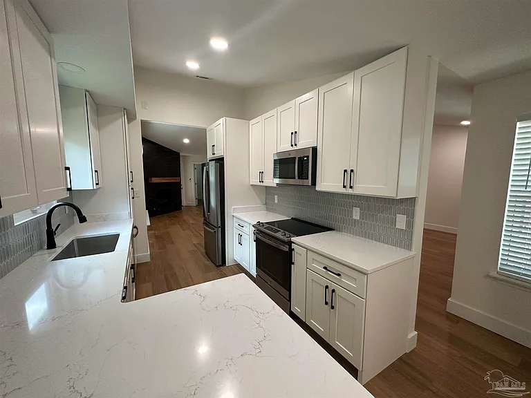 311 Mirabelle Dr — Photo 8