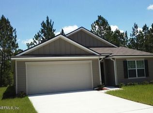 11893 Carson Lake Dr W, Jacksonville, FL 32221