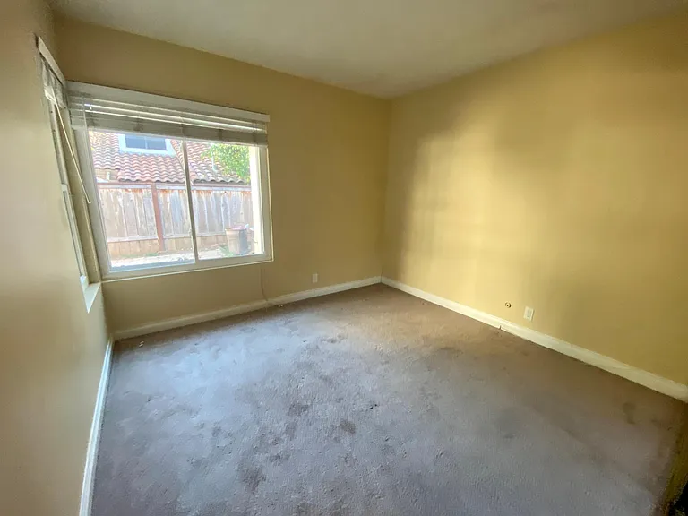 1651 S Juniper St #225 — Photo 20