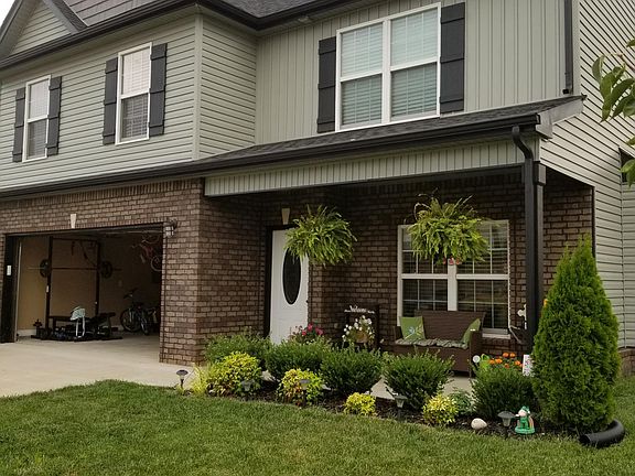 2nd image of 2833 McManus Cir