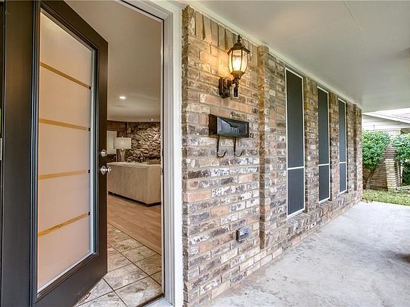 4th image of 1937 Shady Glen Ln