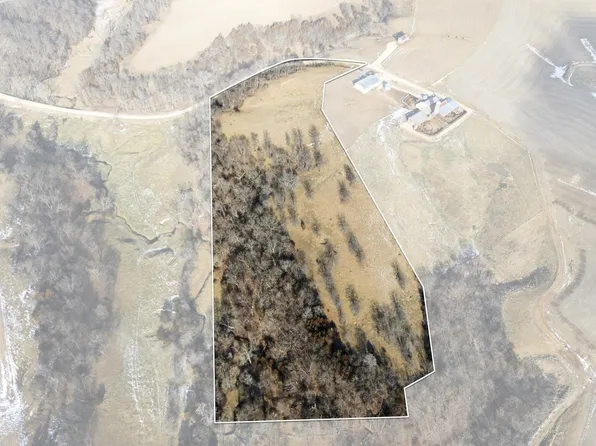 44443 116th St, Bellevue, IA 52031