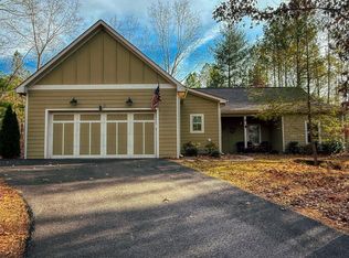 60 Mossy Oak Ct, Ellijay, GA 30540