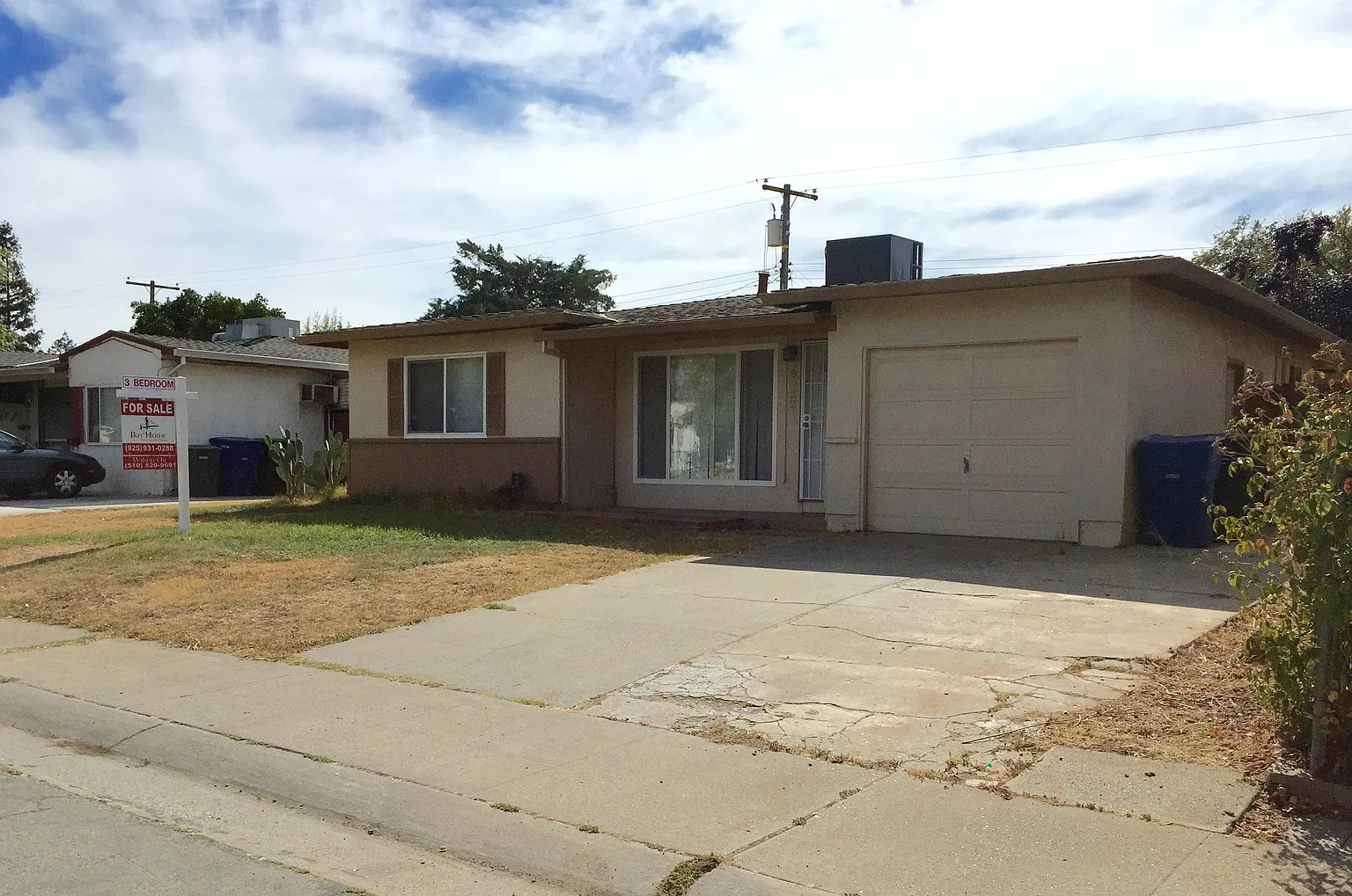 5922 67th St photo 1