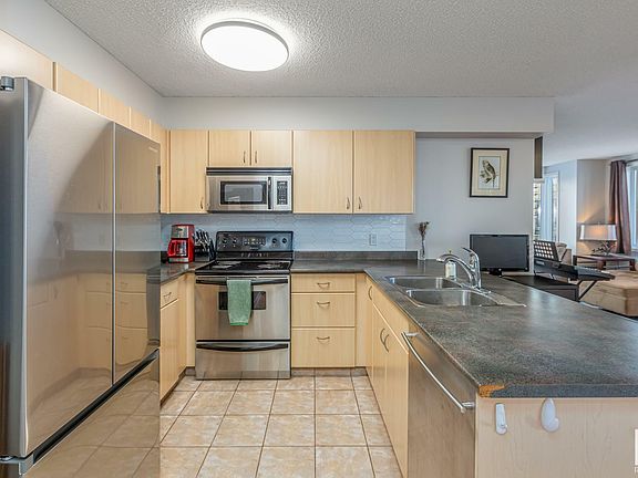 3rd image of 10180 104th St NW #1407