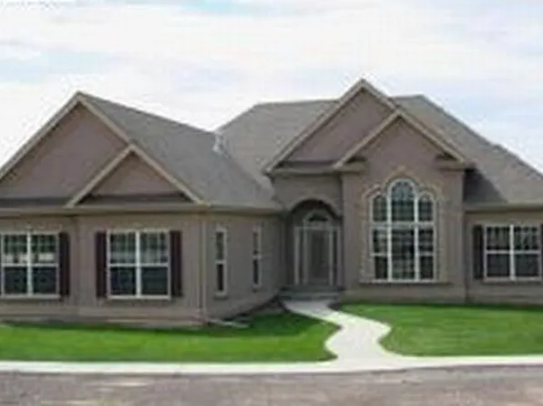 19 Saddle Ridge Dr, Fort Morgan, CO 80701