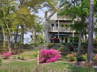 103 SE 27th St, Oak Island, NC 28465
