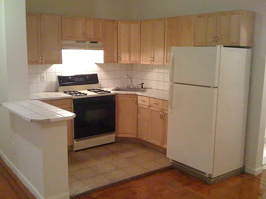 Rented by Urban Real Estate Property Group Inc | media 13