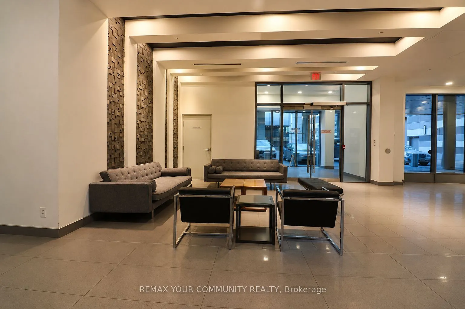2 bed, $3,200 — Photo 4