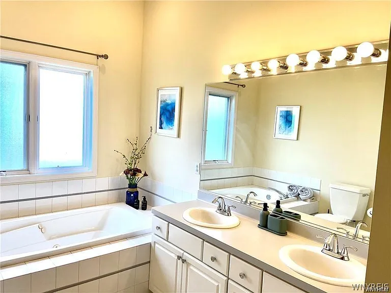 5458 Center Pine Ln — Photo 19