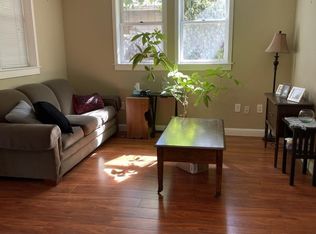 1822 T St, Sacramento, CA 95811