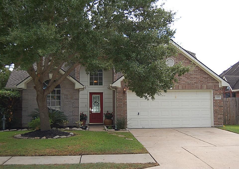1st image of 1392 Miller Ave